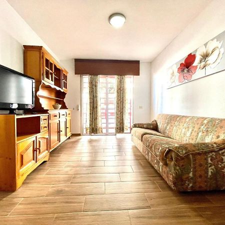 Apartamento Urb. Palmeras Del Sur Con Piscina Costa Adeje  ภายนอก รูปภาพ