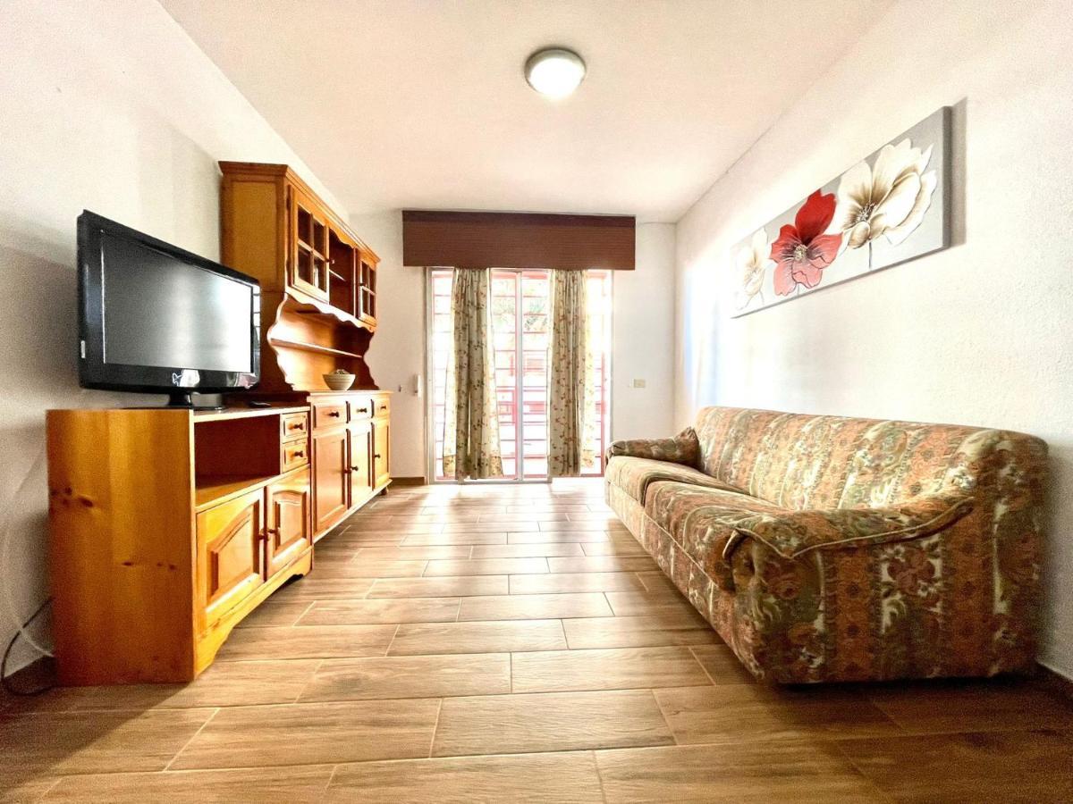 Apartamento Urb. Palmeras Del Sur Con Piscina Costa Adeje  ภายนอก รูปภาพ