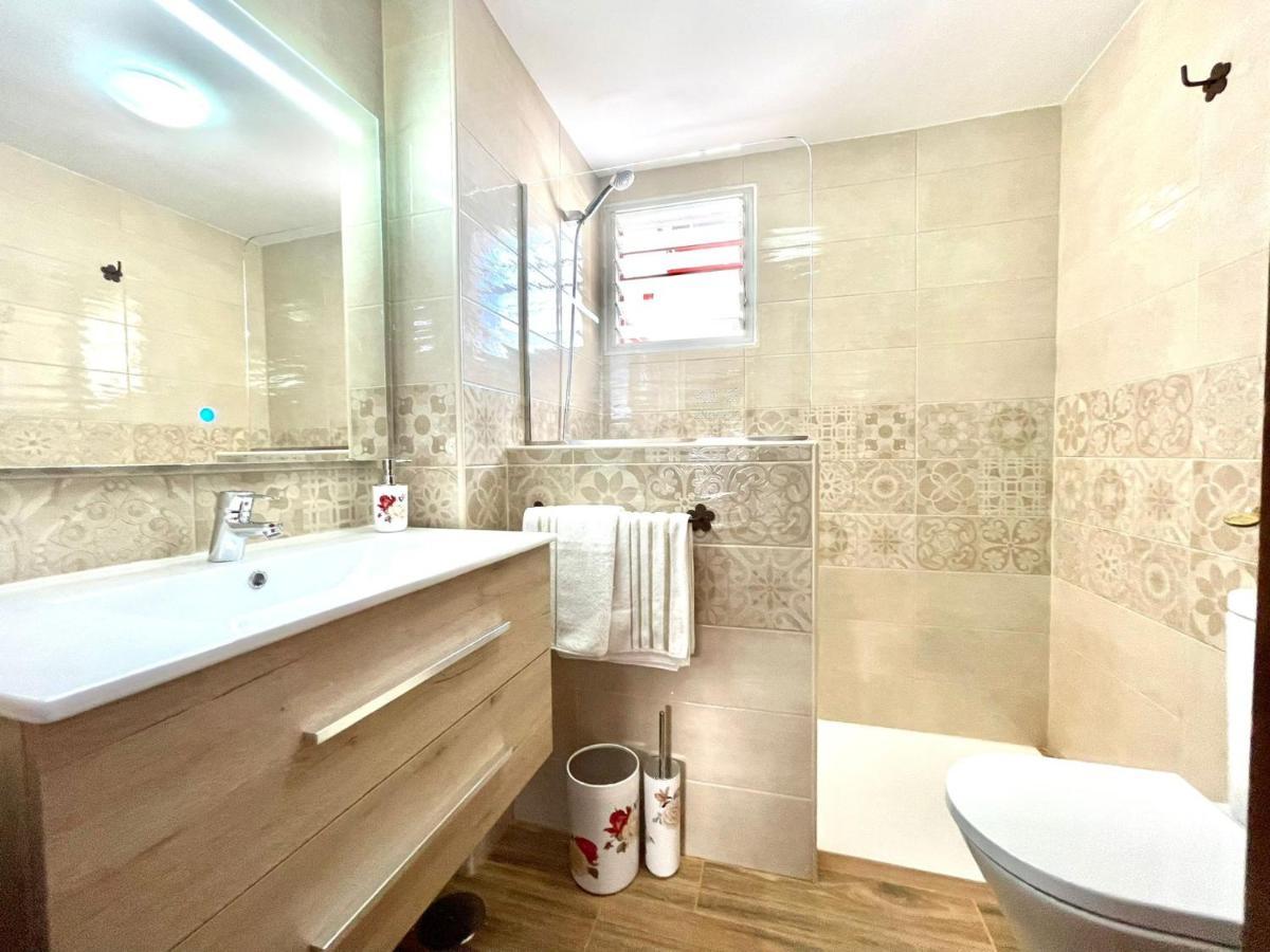 Apartamento Urb. Palmeras Del Sur Con Piscina Costa Adeje  ภายนอก รูปภาพ